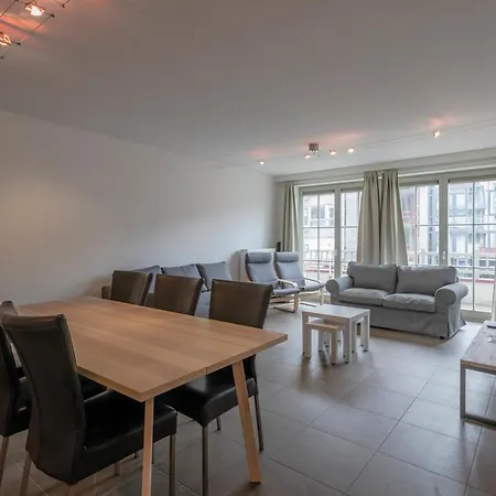 Apartment Wilce 0102